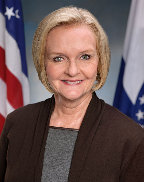 File:Claire McCaskill, Official portrait, 112th Congress.jpg