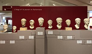 является частью: Ancient Roman sculptures in Musée Saint-Raymond found in Béziers 