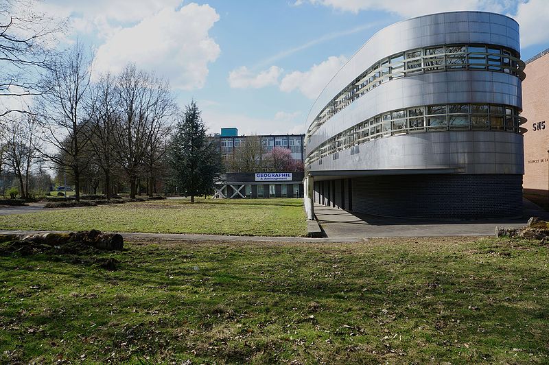 File:Villeneuve d'Ascq.- Campus de Lille1 Géographie.jpg