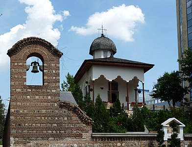Română: Biserica „Bucur”, „Bucur Ciobanul” său „Sf. Atanasie și Chiril”, Strada Radu Vodă 33, monument istoric B-II-m-A-19500