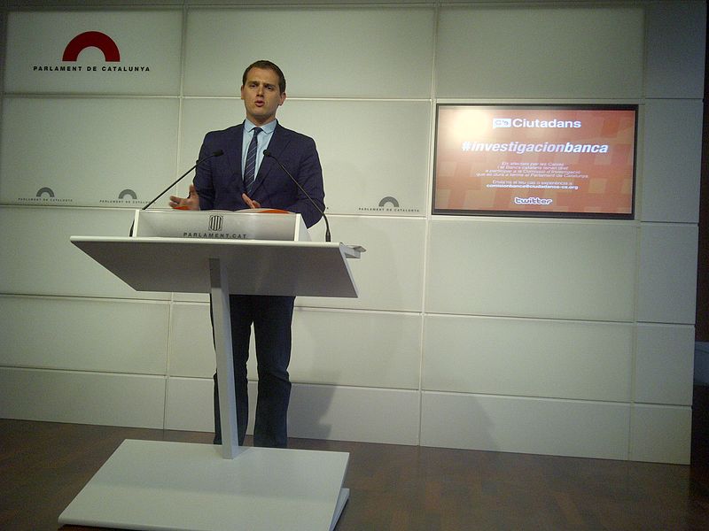 File:Albert Rivera rueda de prensa Parlament.jpg