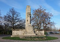 Le monument au pigeon voyageur à Lille