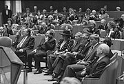 Wim Deetman, Queen Beatrix, Prince Claus, Ruud Lubbers, Prince Willem-Alexander and others at the opening of the new plenary hall of the House of Representatives (28 April 1992)