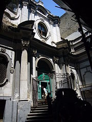 San Nicola a Nilo, scorcio della facciata (Category:San Nicola a Nilo).