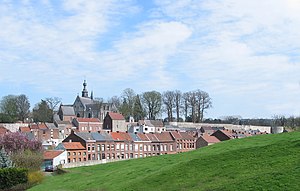 Binche, the old city and its surrounding wall.