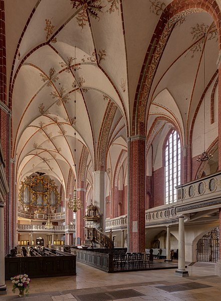 File:Brandenburg St-Katharinenkirche 19 (MK).jpg
