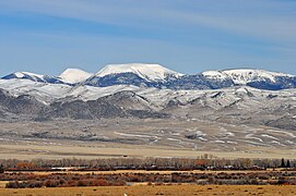 Table Mountain, West and East Peak in Highland Mountains