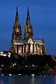 Deutsch: Ostansicht in der Blauen Stunde English: View from East in the Blue hour