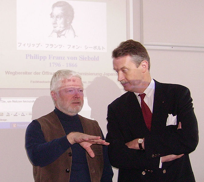 File:P Wetzler und C Brandenstein-Zeppelin.JPG