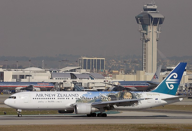 File:Boeing 767-319-ER, Air New Zealand AN0478338.jpg