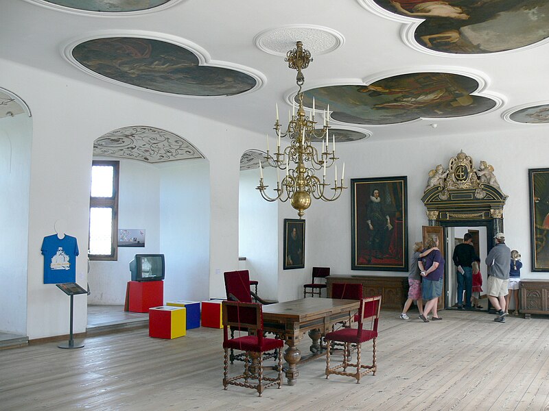 File:Kronborg - Königszimmer 1.jpg