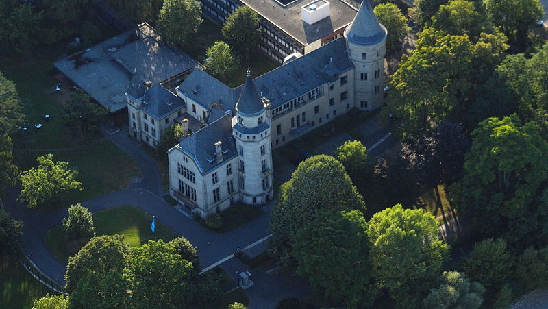 File:Bonn, Haus Carstanjen.JPG