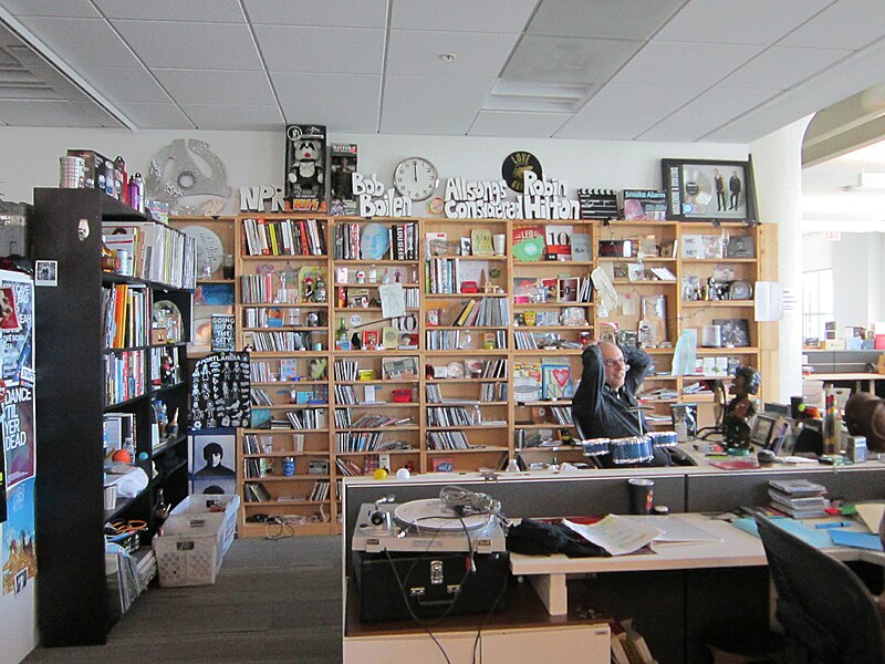 File:On the NPR tour.jpg