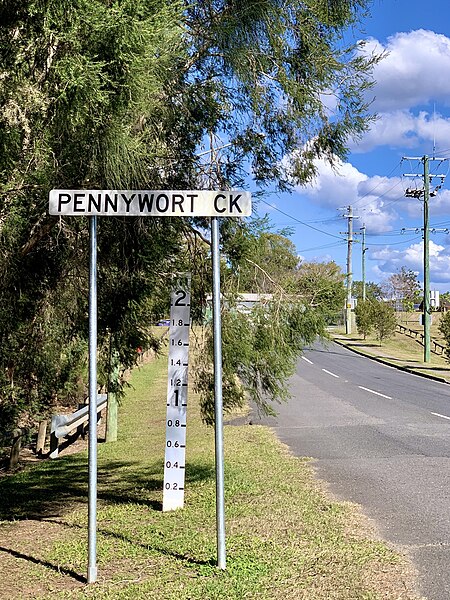 File:Flood level indicator in Corinda, Queensland.jpg