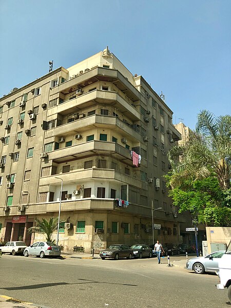 File:El Nile Street, Giza, GG, EGY (47850451922).jpg