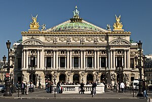 Paris Opera full frontal architecture, May 2009.jpg