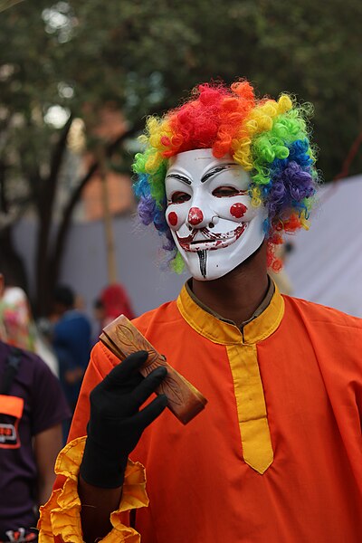 File:Clown at Mishti Mela 2024 4.jpg