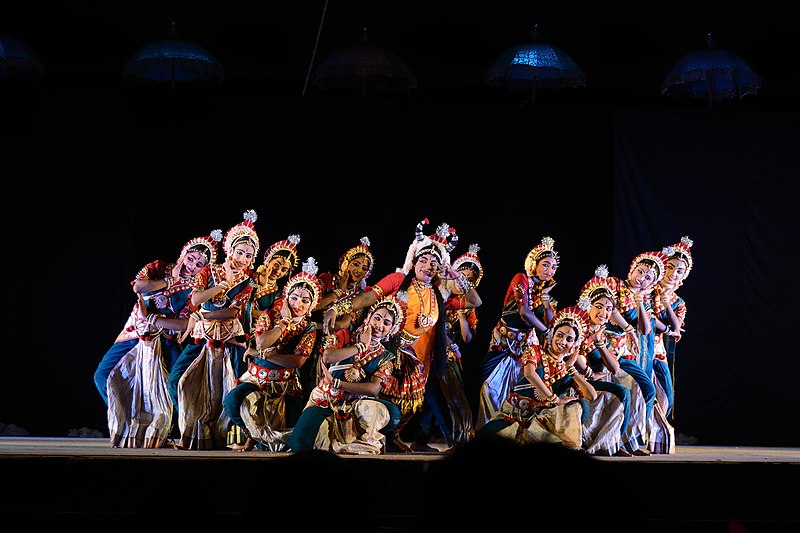 File:Kathakali at alvas2.jpg