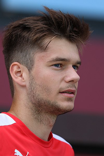 File:Austria national under-21 football team - Teamcamp June 2017 (082).jpg