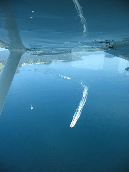 File:Whangaruru Harbour.jpg