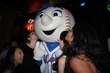 Hundreds Line Up To Join Mr Met's Posse