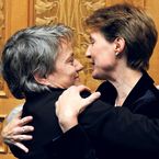 In der Bundesratswahl unterliegt Jacqueline Fehr (links) 2010 Simonetta Sommaruga – nun soll es in Zürich klappen.
