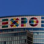 Das Expo-Logo prangt an der Fassade des Lombardei-Hauptquartiers in Mailands Innenstadt.