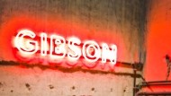 Eingang zum Club „Gibson“.