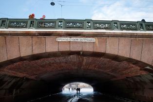Temperatures drop to minus 10 degree Celsius in St. Petersburg