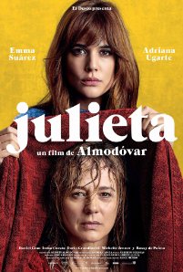 Emma Suárez and Adriana Ugarte in Julieta (2016)