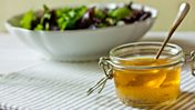 How to make salad dressing