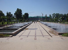 Проспект Рудаки в Душанбе (бывш Проспект Ленина), 2010 г.