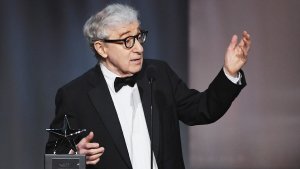 Nach Weinstein-Verteidigung: Woody Allen in Erklärungsnot