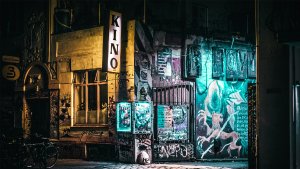 Stillleben an der Elbmetropole: Hamburg bei Nacht