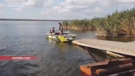 На границе Украины и Приднестровья пограничники выловили самодельную подводную лодку