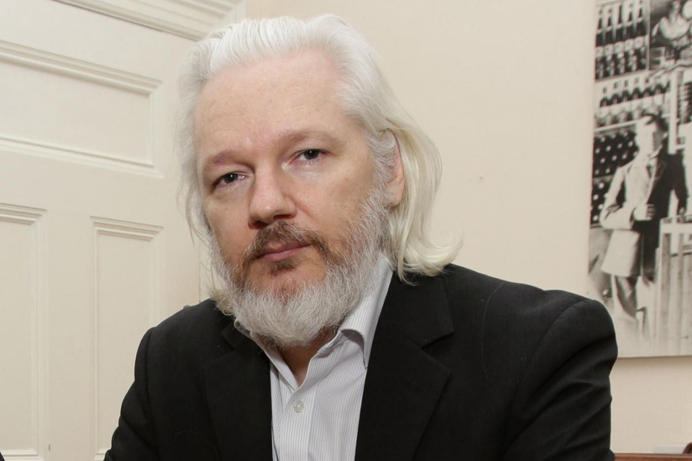 assange-2