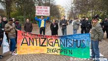 Antiziganismus Demonstration Banner Plakat Kundgebung Berlin