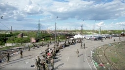 Украинские военнопленные в Мариуполе. Май 2022г. 
