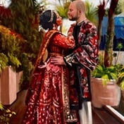 PHOTOS | This artist paints weddings live and the results are incredibly realistic