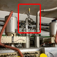Элемент системы водяного охлаждения аппаратуры, поломка которого привела к неполадкам в ускорительной секции и остановке работы коллайдера