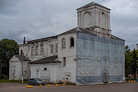 Руины церкви 
