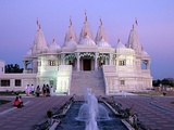 The BAPS Shri Swaminarayan Mandir Toronto in Etobicoke, Ontario, built by Canada's Gujarati Hindu community.