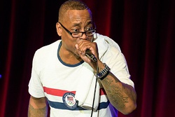 Sadat X performing at the Rahzel and Friends – Brooklyn Bowl in 2016