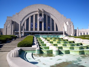 Cincinnati Union Terminal in Ohio (1933) now also functions as a museum and cultural center.