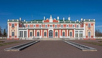 Екатерининский дворец в парке Кадриорг 