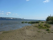 Вид с острова на Саратов и мост