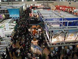 Выставочный зал CeBIT 2000