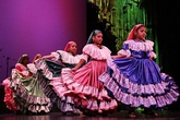 Salvadoran girls in folkloric garb