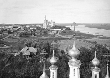 Вид с колокольни Вознесенской церкви на центральную часть. Фото М. П. Дмитриева