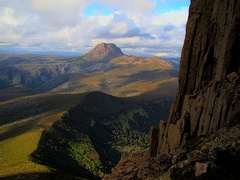Cradle Mountain seen from neighbouring Barn Bluff